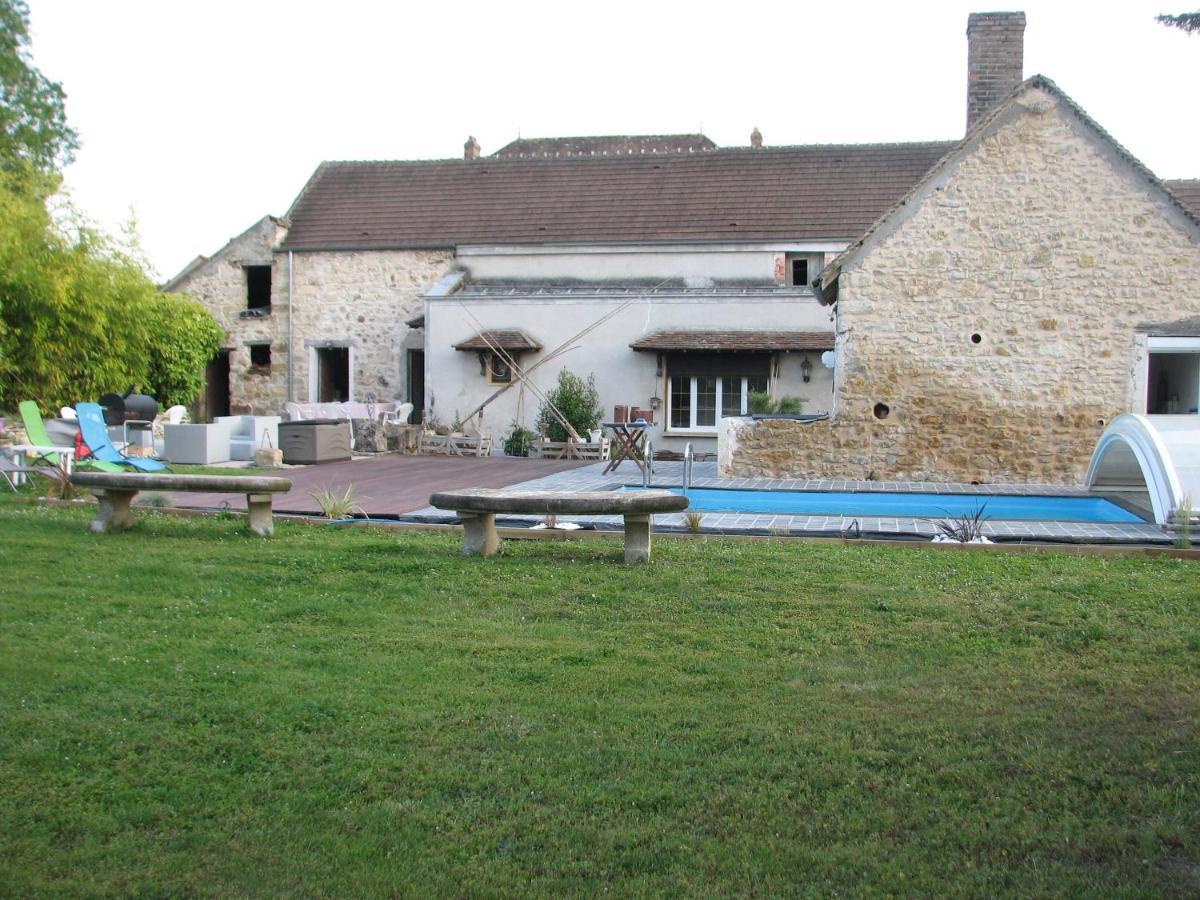 Gite Hary Villeblevin Exteriér fotografie